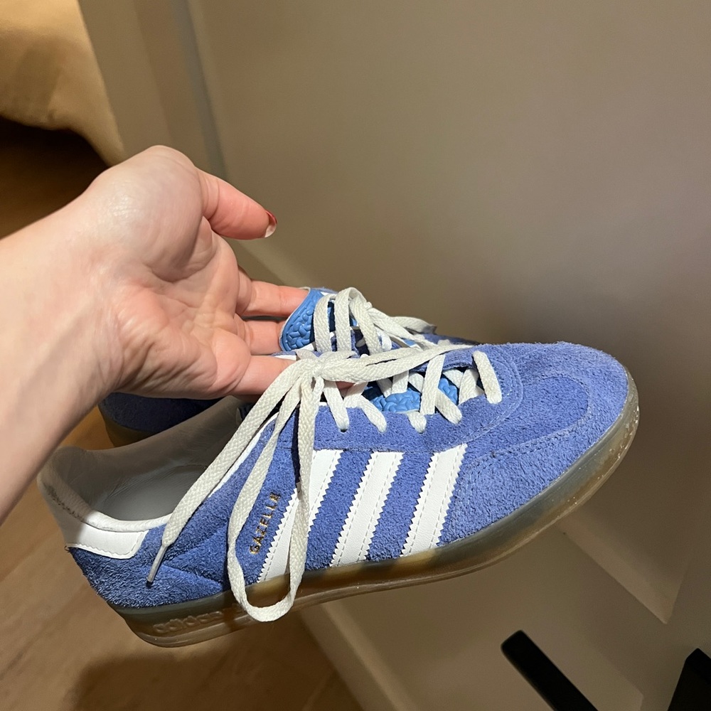 adidas gazelle blue sold out